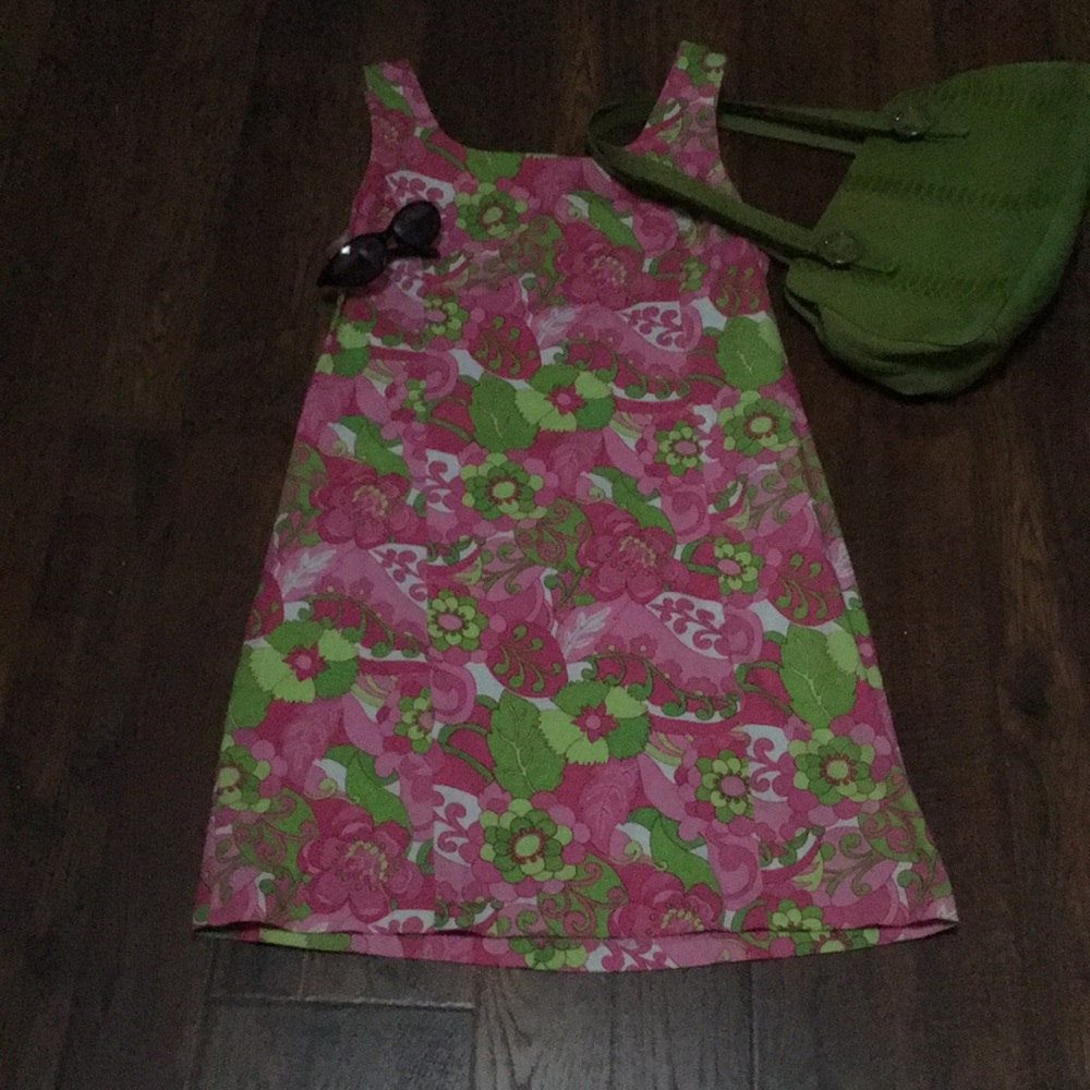 Cute sundress!  Size 10